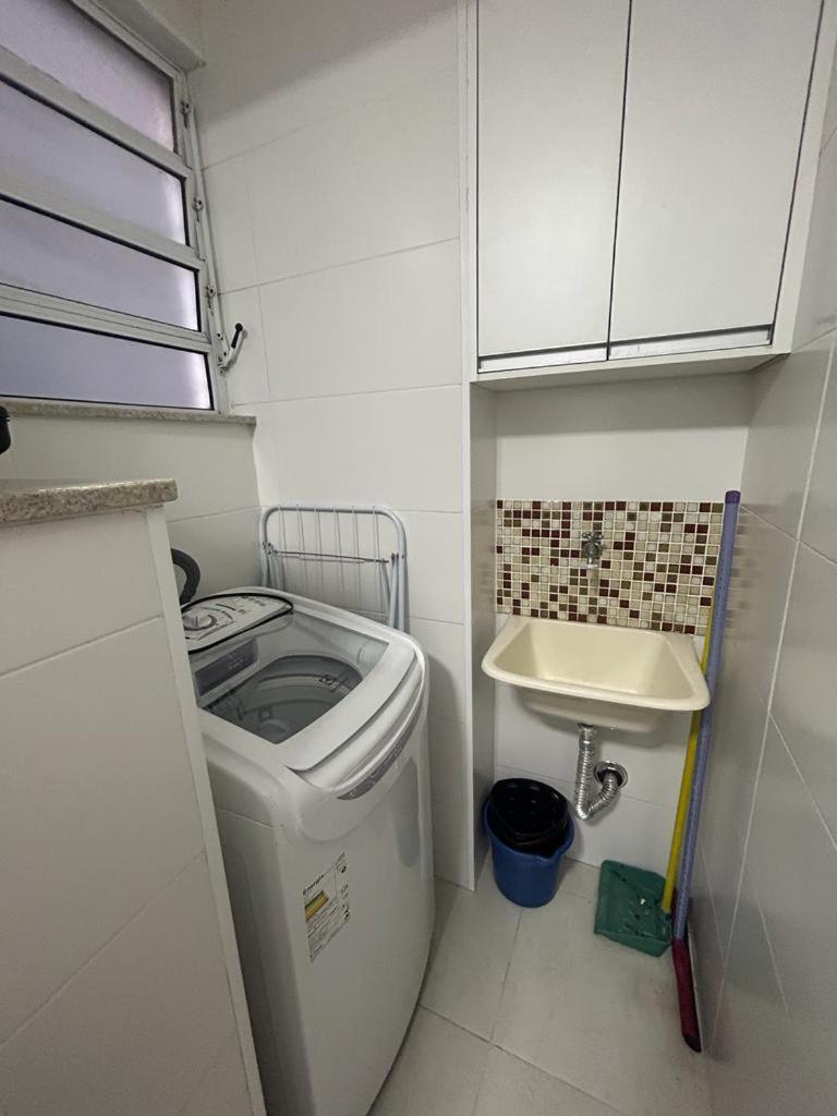 Apartamento Em Santos No Gonzaga Em Frente A Praia מראה חיצוני תמונה